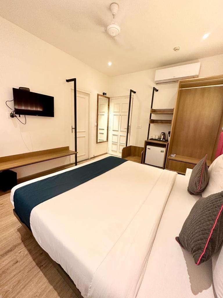 Hotel Mystic Falls Divisione di Divisione di Jaipur Esterno foto